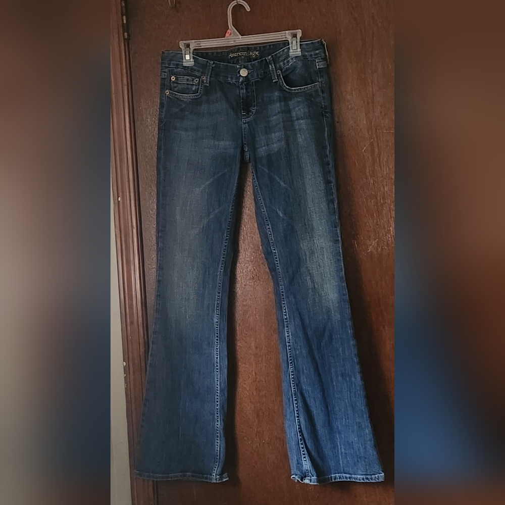 womens American Eagle jeans size 8